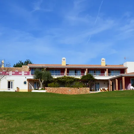 Quinta Da Mesquita Bed & Breakfast Pêra