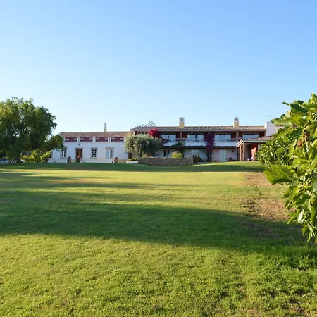 Quinta Da Mesquita Bed & Breakfast Pêra