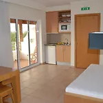 Quinta Da Mesquita Bed & Breakfast 4*