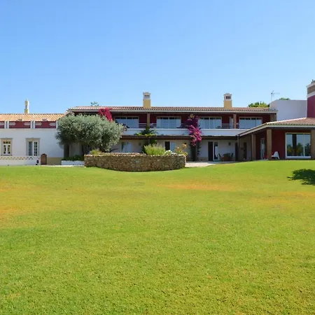 Quinta Da Mesquita 4* Pêra