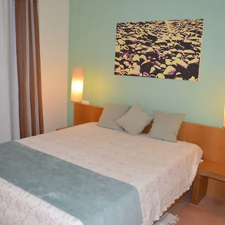 לינה וארוחת בוקר Quinta Da Mesquita 4*