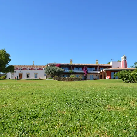 Quinta Da Mesquita 4* Pêra