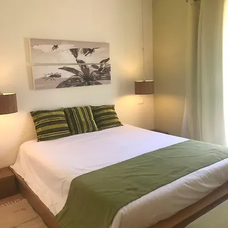 Quinta Da Mesquita Bed & Breakfast Pêra